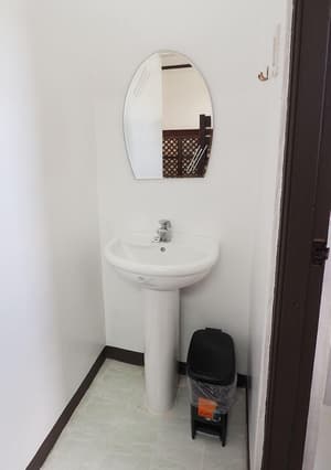 thumbnail: Bathroom sink