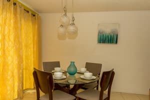 thumbnail: In-room dining