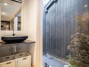 thumbnail: Bathroom sink