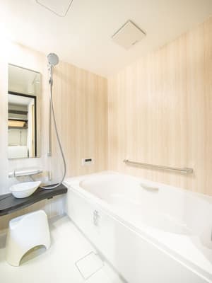 thumbnail: Bathroom