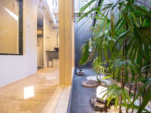 thumbnail: Courtyard