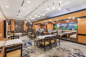thumbnail: Restaurant