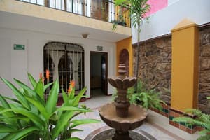 thumbnail: Front of property