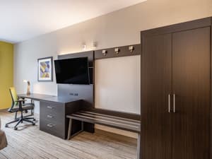 thumbnail: Room amenity
