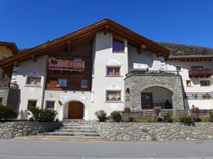 thumbnail: General view