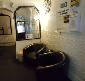 thumbnail: Lobby sitting area