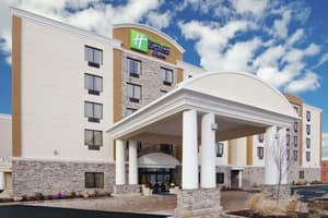 thumbnail: Exterior