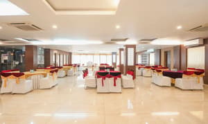 thumbnail: Banquet hall