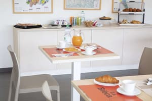 thumbnail: Breakfast buffet