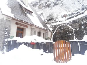 thumbnail: Exterior