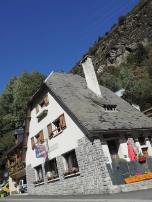 thumbnail: Exterior