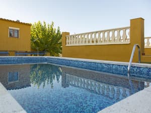thumbnail: General view