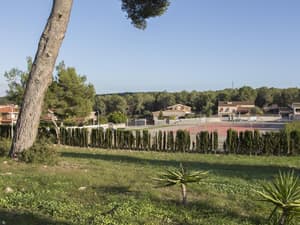 thumbnail: General view