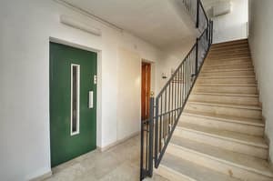 thumbnail: Interior