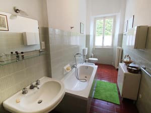 thumbnail: General view
