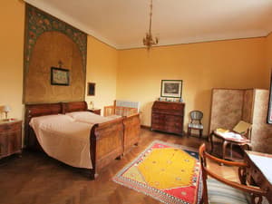 thumbnail: General view