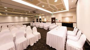 thumbnail: Banquet hall