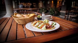 thumbnail: Restaurant
