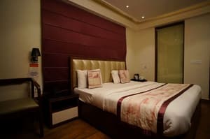 thumbnail: Room