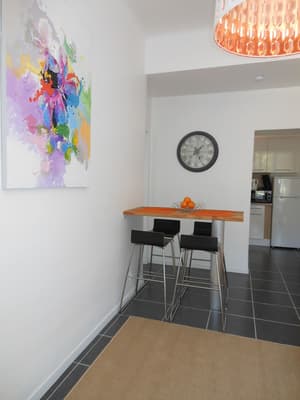 thumbnail: In-room dining