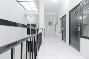 thumbnail: Interior