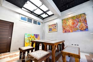 thumbnail: Reception hall