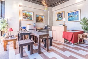thumbnail: Interior