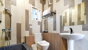 thumbnail: Bathroom
