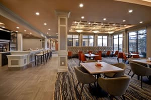 thumbnail: Bar (on property)