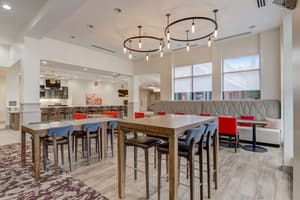 thumbnail: Restaurant
