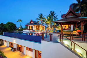 thumbnail: Exterior