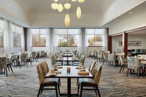 thumbnail: Breakfast area