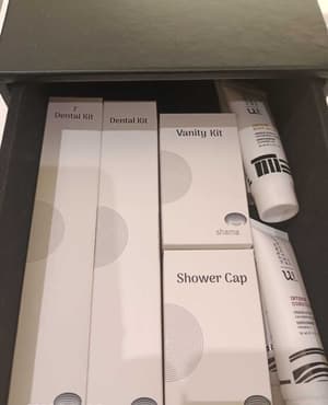 thumbnail: Bathroom amenities