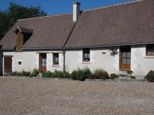 thumbnail: Front of property