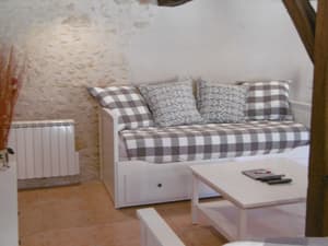 thumbnail: Living area
