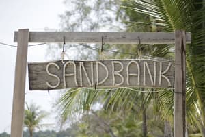 thumbnail: Front of property