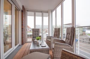 thumbnail: Balcony
