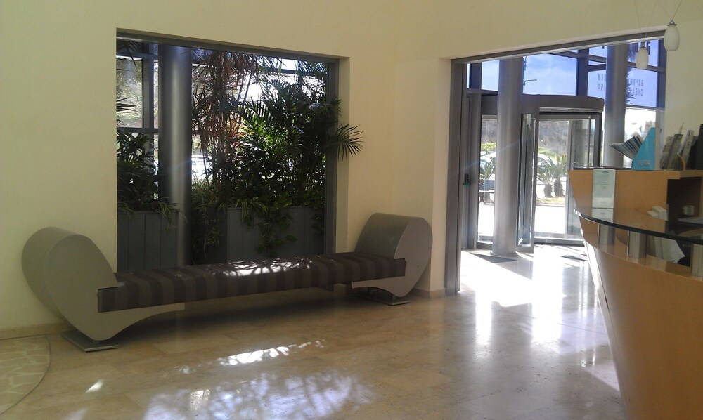 Reception hall