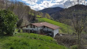thumbnail: Exterior
