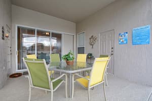 thumbnail: Terrace/patio