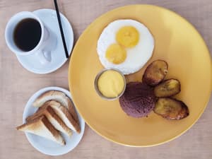 thumbnail: Breakfast area
