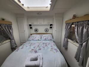 thumbnail: Interior