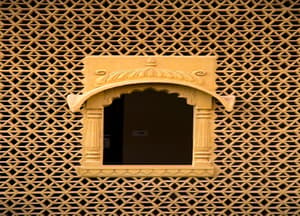 thumbnail: Exterior