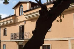 thumbnail: General view