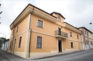 thumbnail: General view