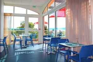 thumbnail: Restaurant
