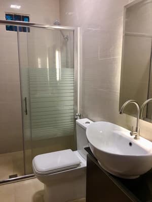thumbnail: Bathroom