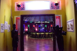 thumbnail: Sports bar