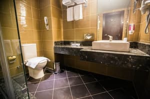 thumbnail: Bathroom