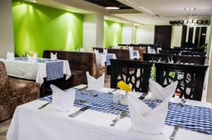 thumbnail: Restaurant
